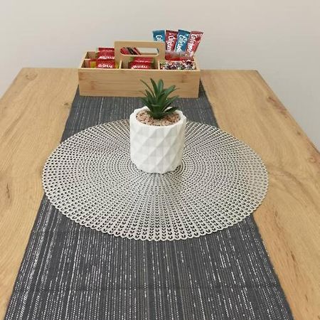 Stylovy Apartman Zemplinska Presov Luaran gambar